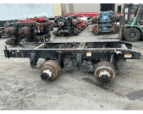 FREIGHTLINER FAS II Airliner Tandem Cutoffs