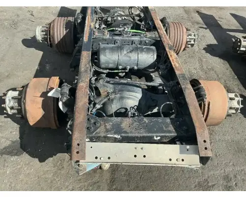 FREIGHTLINER FAS II Airliner Tandem Cutoffs