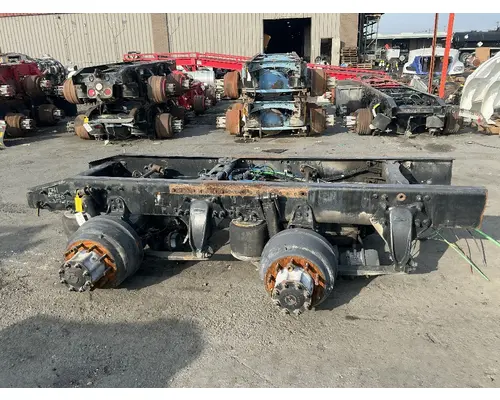 FREIGHTLINER FAS II Airliner Tandem Cutoffs