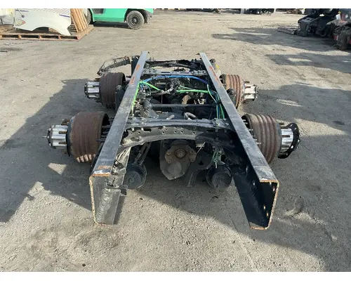 FREIGHTLINER FAS II Airliner Tandem Cutoffs