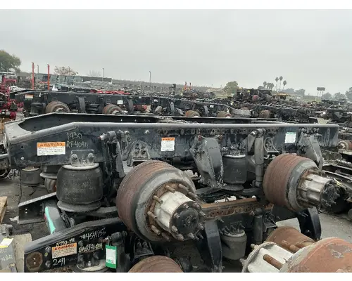 FREIGHTLINER FAS II Airliner Tandem Cutoffs