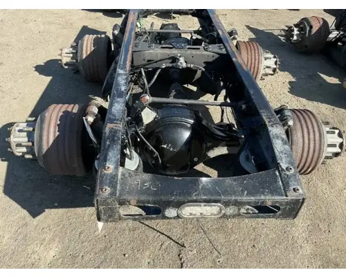 FREIGHTLINER FAS II Airliner Tandem Cutoffs