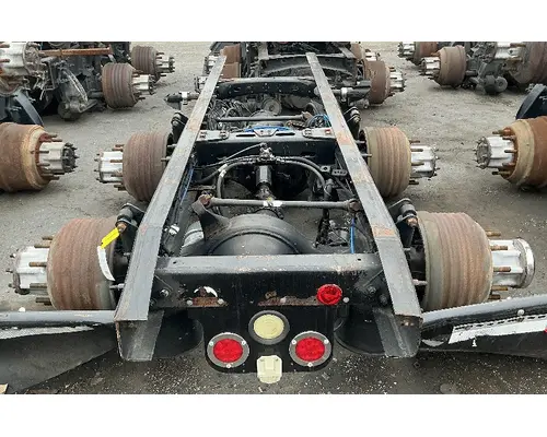 FREIGHTLINER FAS II Airliner Tandem Cutoffs