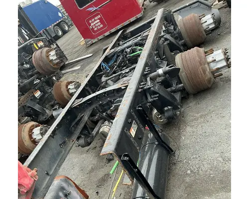 FREIGHTLINER FAS II Airliner Tandem Cutoffs