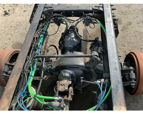 FREIGHTLINER FAS II Airliner Tandem Cutoffs