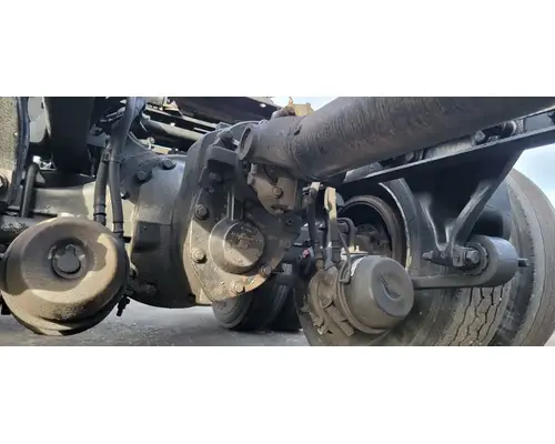 FREIGHTLINER FAS II Airliner Tandem Cutoffs