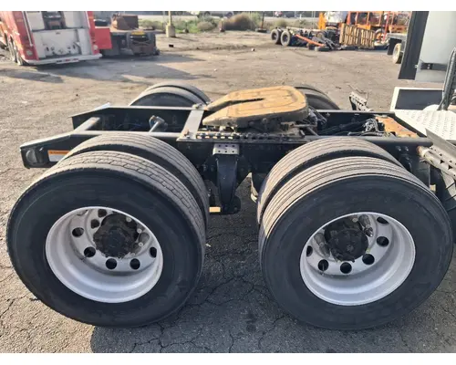 FREIGHTLINER FAS II Airliner Tandem Cutoffs