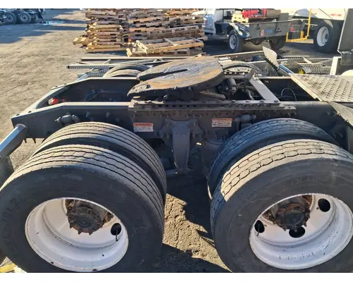 FREIGHTLINER FAS II Airliner Tandem Cutoffs