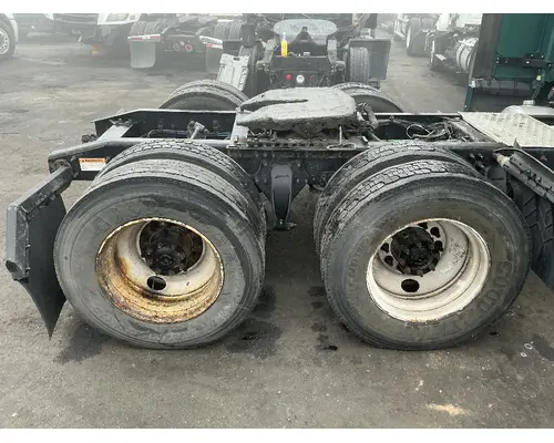 FREIGHTLINER FAS II Airliner Tandem Cutoffs