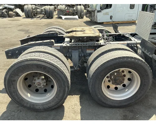 FREIGHTLINER FAS II Airliner Tandem Cutoffs