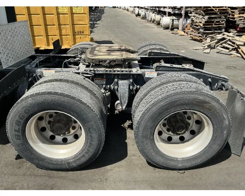 FREIGHTLINER FAS II Airliner Tandem Cutoffs