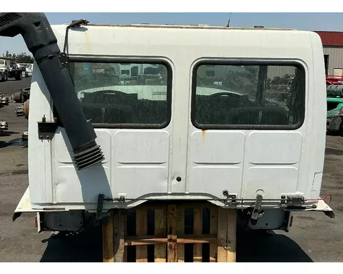 FREIGHTLINER FC70 CARGO Cab Assembly