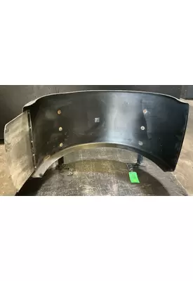 FREIGHTLINER FC70 CARGO Fender