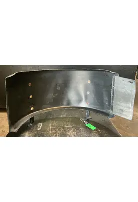 FREIGHTLINER FC70 CARGO Fender