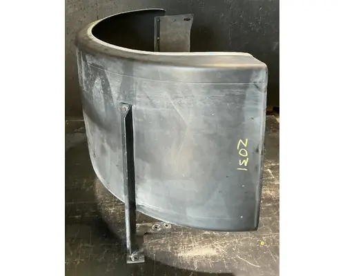 FREIGHTLINER FC70 CARGO Fender