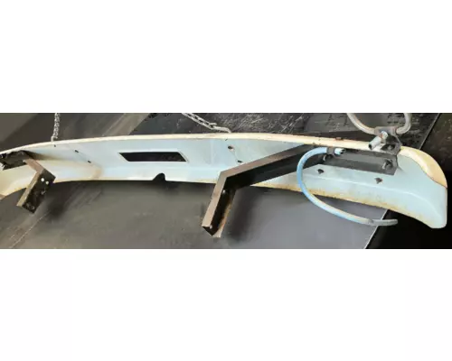 FREIGHTLINER FC70 Cargo Bumper Assembly, Front