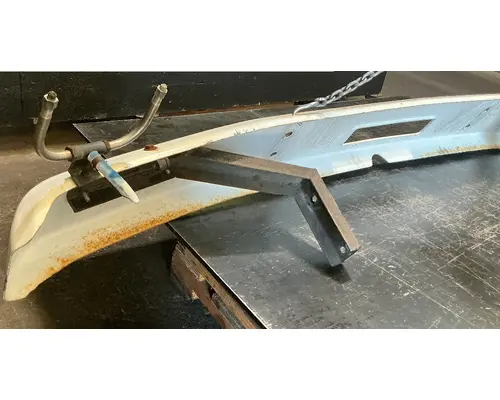 FREIGHTLINER FC70 Cargo Bumper Assembly, Front