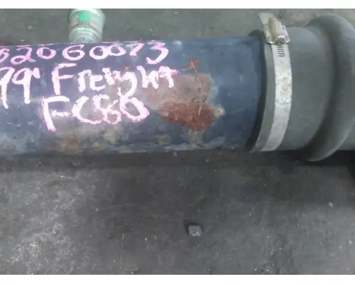 FREIGHTLINER FC80 AIR CLEANER