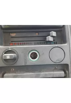 FREIGHTLINER FC80 TEMPERATURE CONTROL