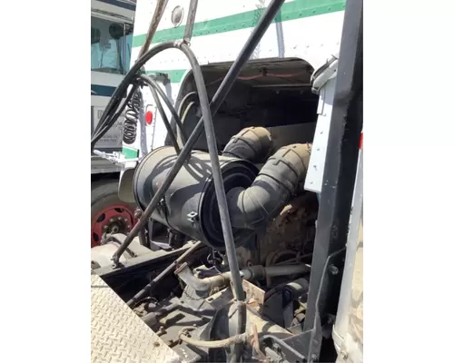FREIGHTLINER FL Cabover Air Cleaner