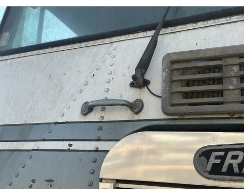 FREIGHTLINER FL Cabover Body Parts, Misc.