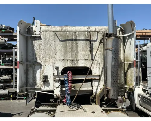 FREIGHTLINER FL Cabover Cab Assembly