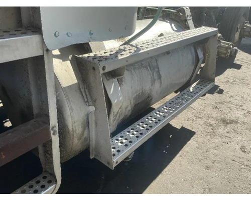 FREIGHTLINER FL Cabover Fuel Tank