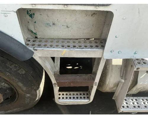 FREIGHTLINER FL Cabover Strut