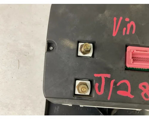 FREIGHTLINER FL SERIES INSTRUMENT CLUSTER