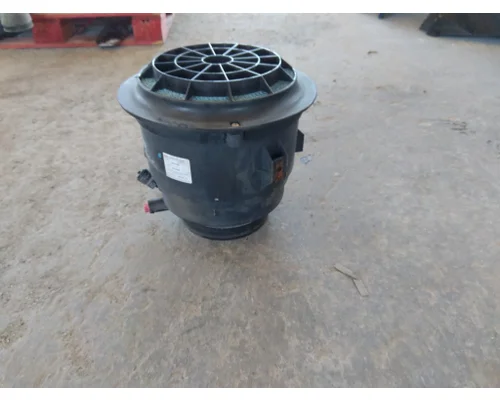 FREIGHTLINER FL106 AIR CLEANER