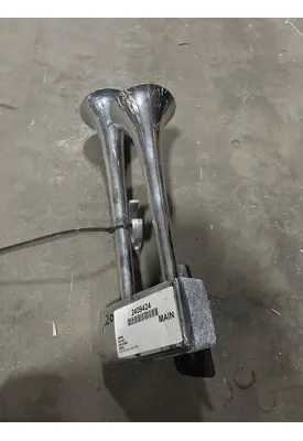 FREIGHTLINER FL106 Engine Mounts