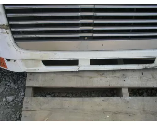 FREIGHTLINER FL106 Hood