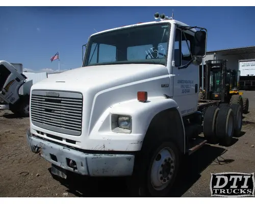 FREIGHTLINER FL106 Hood