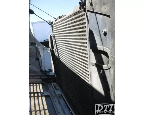 FREIGHTLINER FL106 Radiator