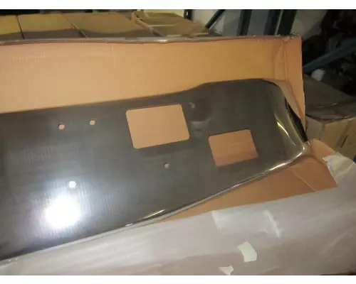 FREIGHTLINER FL112 1986-2004 BUMPER ASSEMBLY, FRONT
