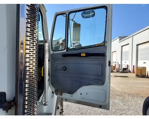 FREIGHTLINER FL112 1994-2004 DOOR ASSEMBLY, FRONT