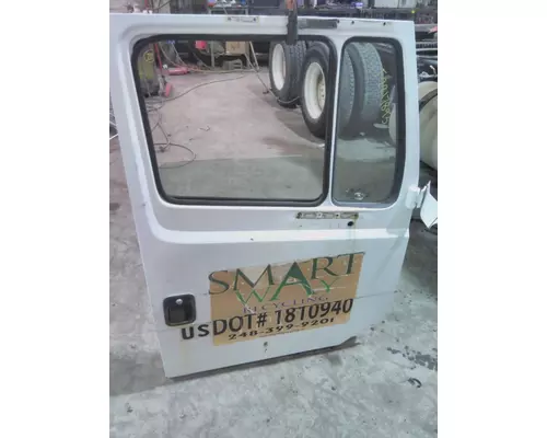 FREIGHTLINER FL112 1994-2004 DOOR ASSEMBLY, FRONT