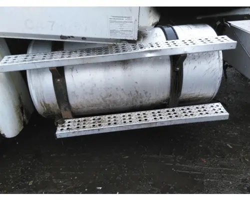 FREIGHTLINER FL112 1997-2004 FUEL TANK