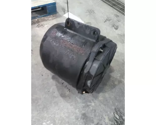 FREIGHTLINER FL112 AIR CLEANER