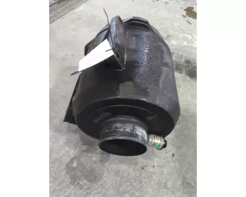 FREIGHTLINER FL112 AIR CLEANER