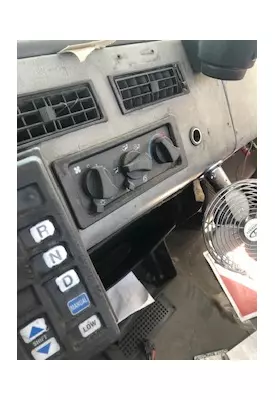 FREIGHTLINER FL112 Air Conditioning Climate Control