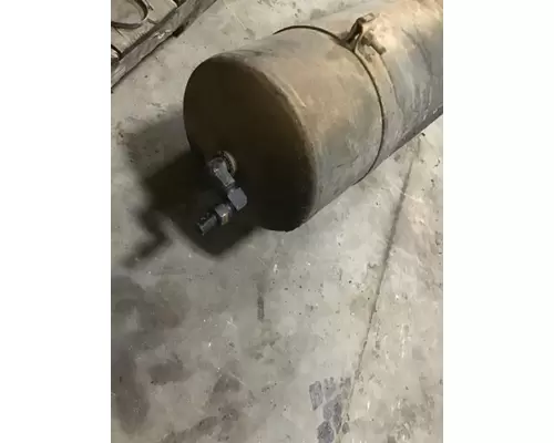 FREIGHTLINER FL112 Air Tank