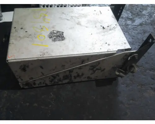 FREIGHTLINER FL112 BATTERY BOX