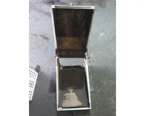 FREIGHTLINER FL112 BATTERY BOX