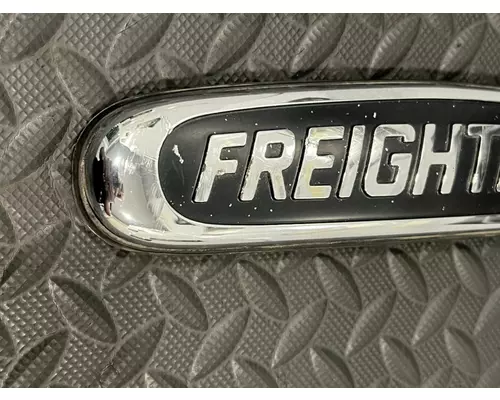 FREIGHTLINER FL112 Body Parts, Misc.