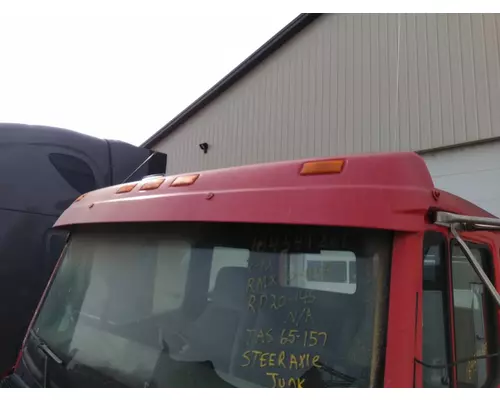 FREIGHTLINER FL112 CAB CLIP