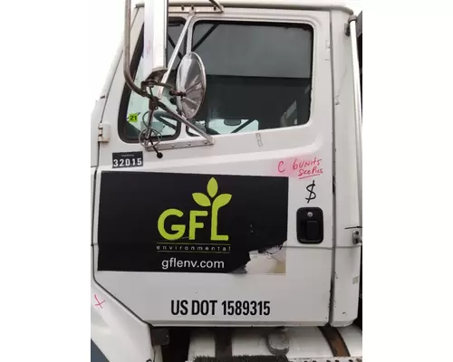 FREIGHTLINER FL112 DOOR ASSEMBLY, FRONT