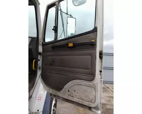 FREIGHTLINER FL112 DOOR ASSEMBLY, FRONT