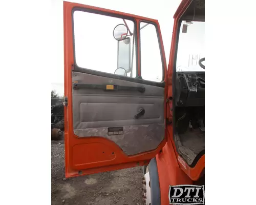 FREIGHTLINER FL112 Door Assembly, Front