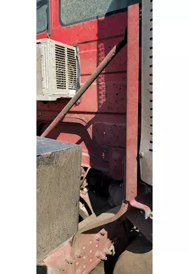 FREIGHTLINER FL112 Exhaust Mounting Bracket 